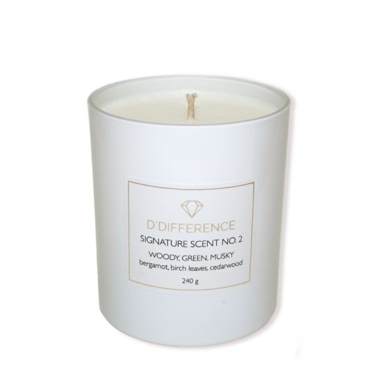 D’DIFFERENCE Candle Signature Scent NO.2 white 240g
